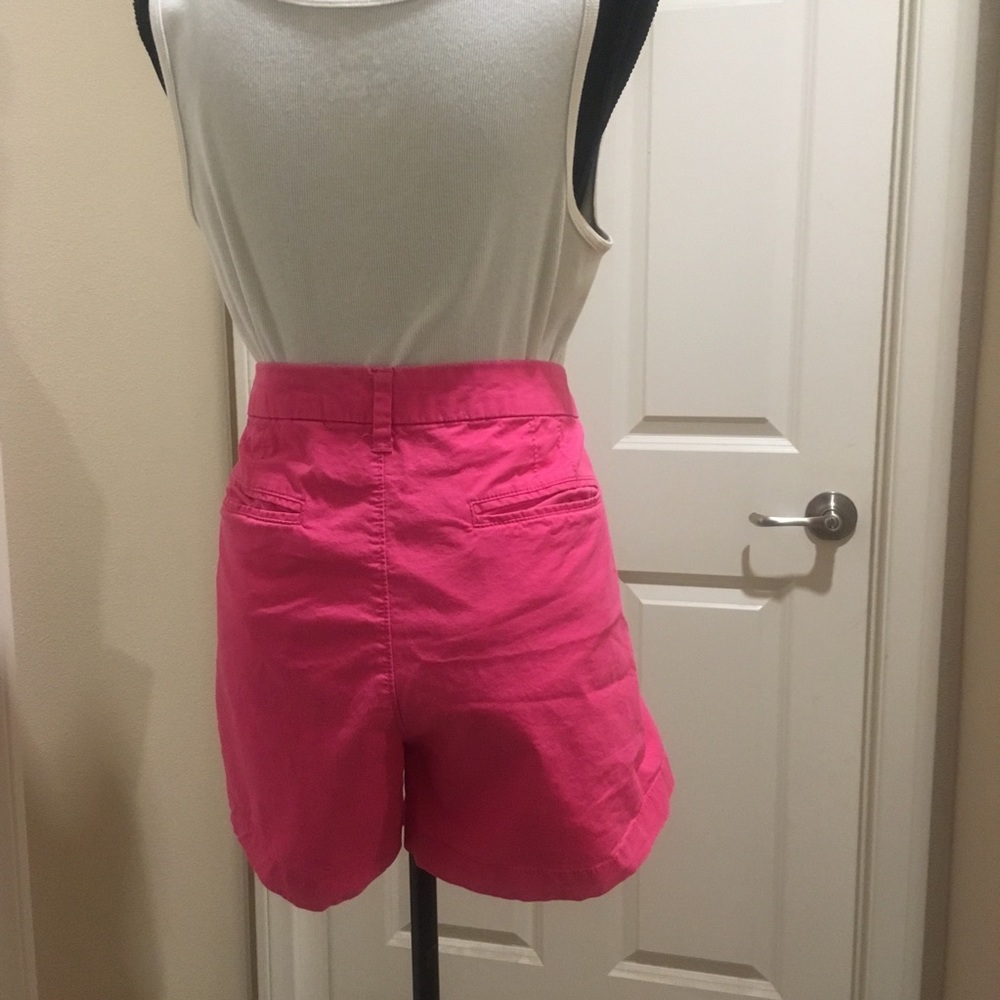 Mini Shorts - Picture 4 of 5